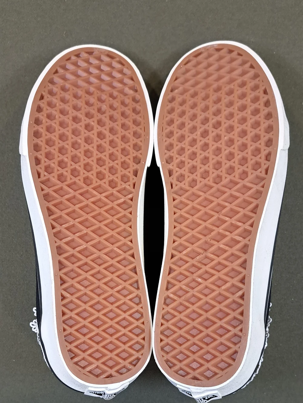 Vans Old Skool Chou Chou Skate Shoe - Color: Black/Marshmallow - Size: Women 9.5